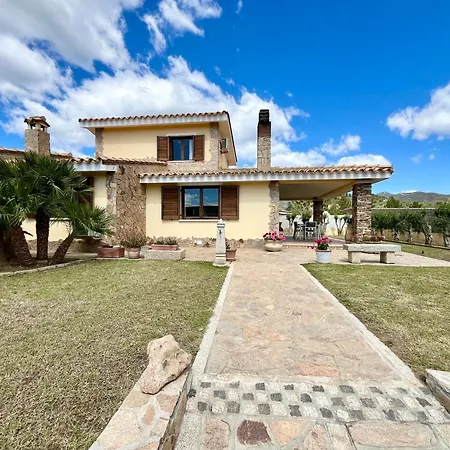 Feriehus Eri & Ely's House By La Via Del Mare Viaggi E Vacanze
