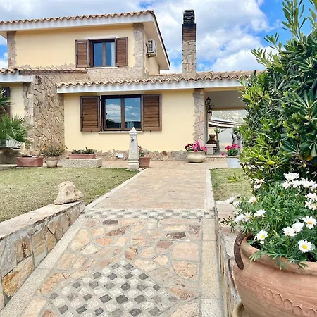 Feriehus Eri & Ely's House By La Via Del Mare Viaggi E Vacanze