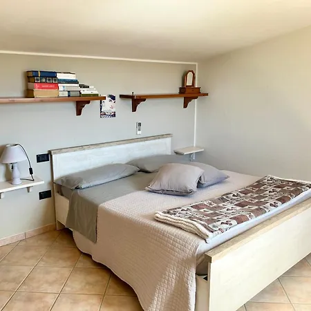 Eri & Ely's House By La Via Del Mare Viaggi E Vacanze