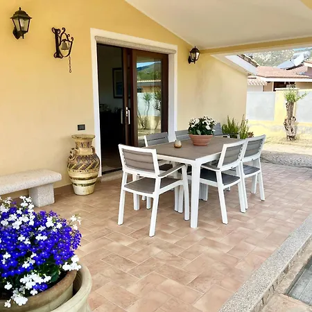 Eri & Ely's House By La Via Del Mare Viaggi E Vacanze Villasimius