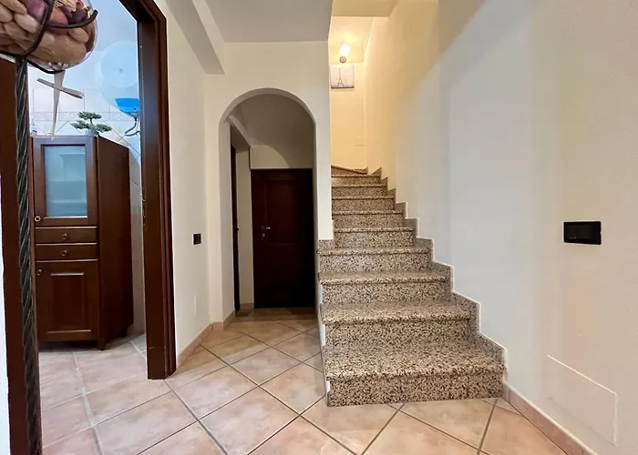 Дом отдыха Eri & Ely's House By La Via Del Mare Viaggi E Vacanze Вилласимиус