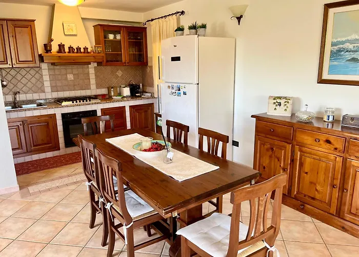 Eri & Ely's House By La Via Del Mare Viaggi E Vacanze